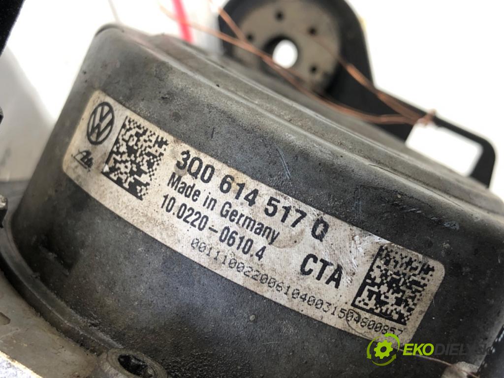 VW GOLF VII Kombi 2015 77 kW 1.6 TDI 1598 Pumpa ABS 3Q0614517Q (Pumpa ABS)