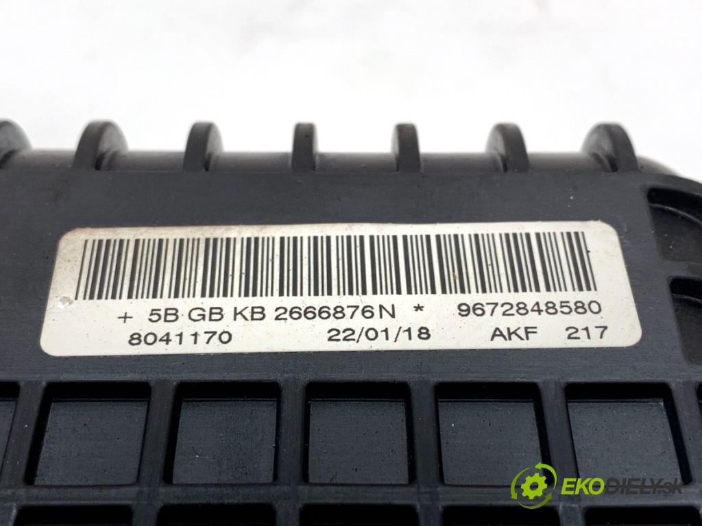 PEUGEOT 2008 I SUV 2018 60 kW 1.2 VTi 1199 AirBag spolujazdca 9672848580 (Airbag)