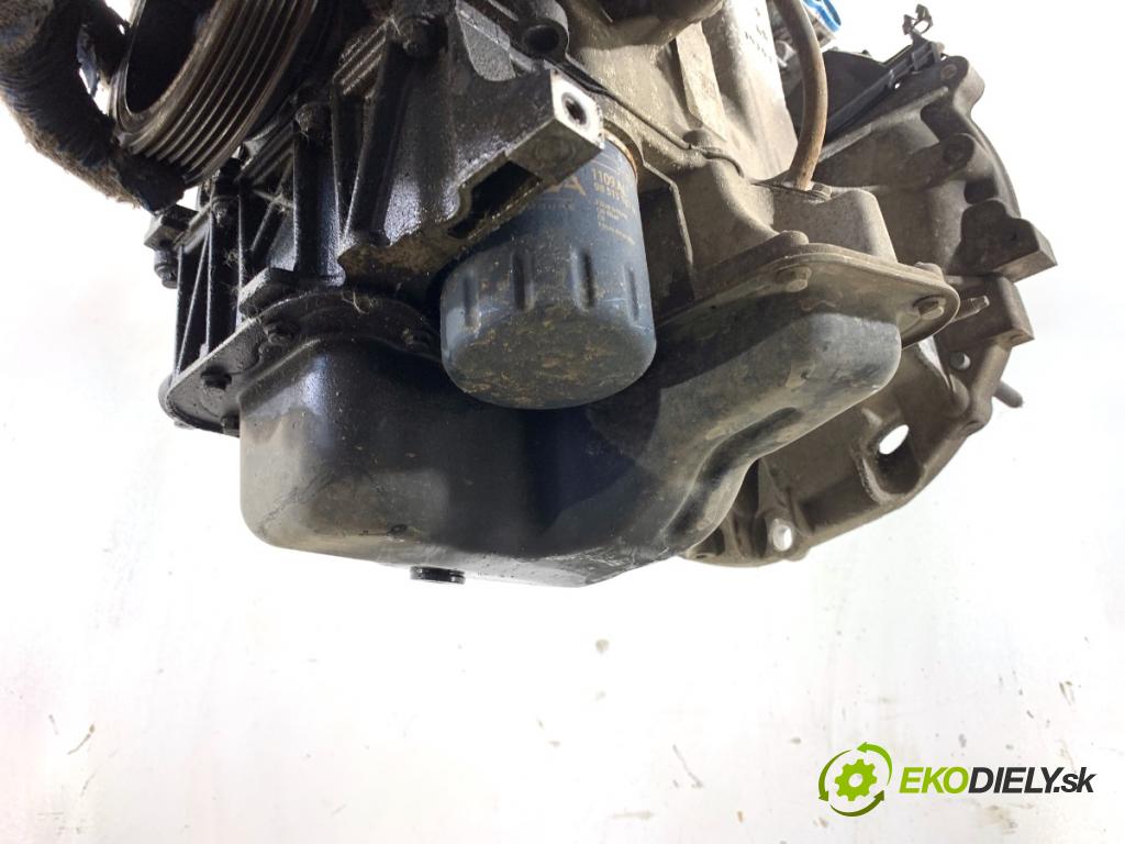 PEUGEOT 2008 I SUV 2018 60 kW 1.2 VTi 1199 motor HM01 (Motor)