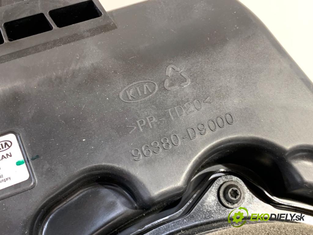 KIA SPORTAGE IV SUV 2018 136 kW 2.0 CRDi 1995 subwoofer 96380-D9000 (Audio zariadenie)