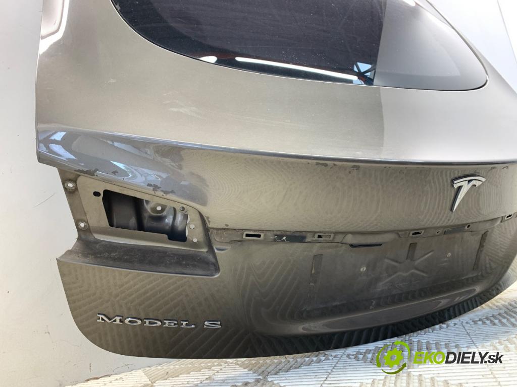 TESLA MODEL S liftback 2016 310 kW 85D AWD  kapota zad