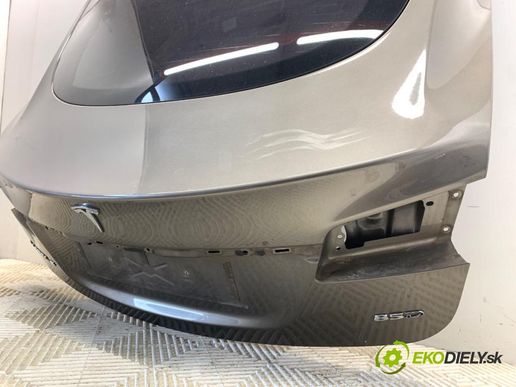 TESLA MODEL S liftback 2016 310 kW 85D AWD  kapota zad