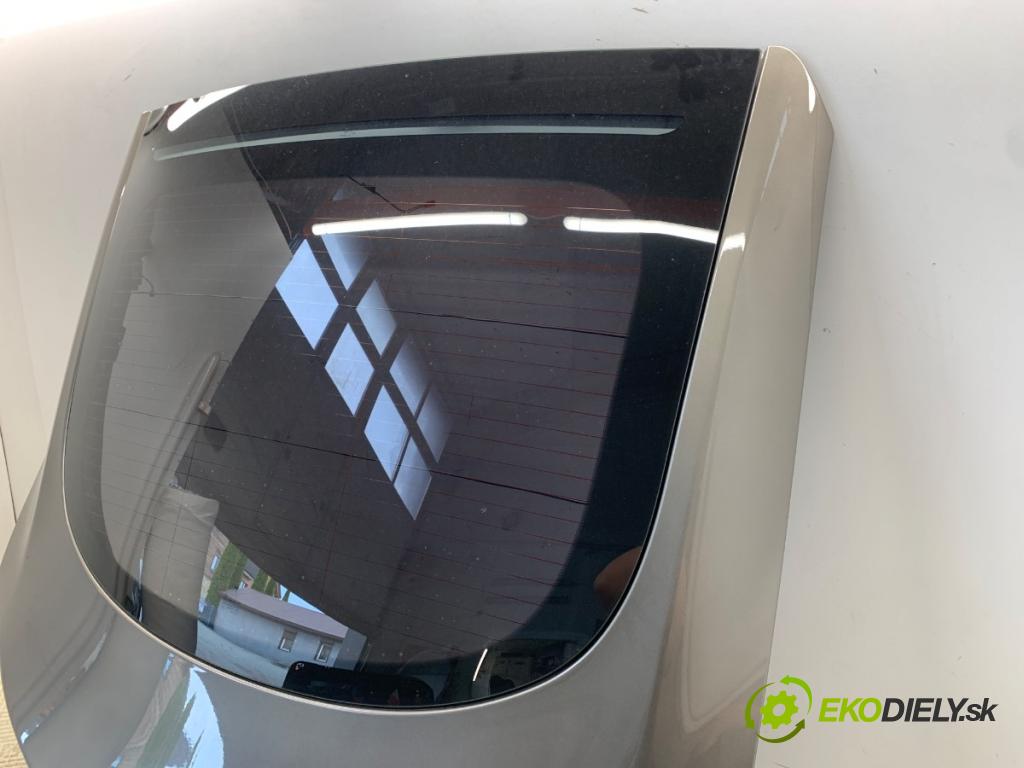 TESLA MODEL S liftback 2016 310 kW 85D AWD  kapota zad