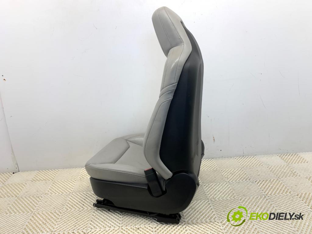 TESLA MODEL S liftback 2016 310 kW 85D AWD Sedadlo pravy predný