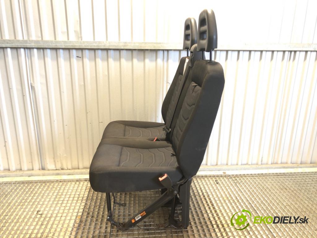 IVECO DAILY VI Skrzynia 2018 100 kW 33S14, 35S14, 35C14 2287 Sedadlo pravy predný