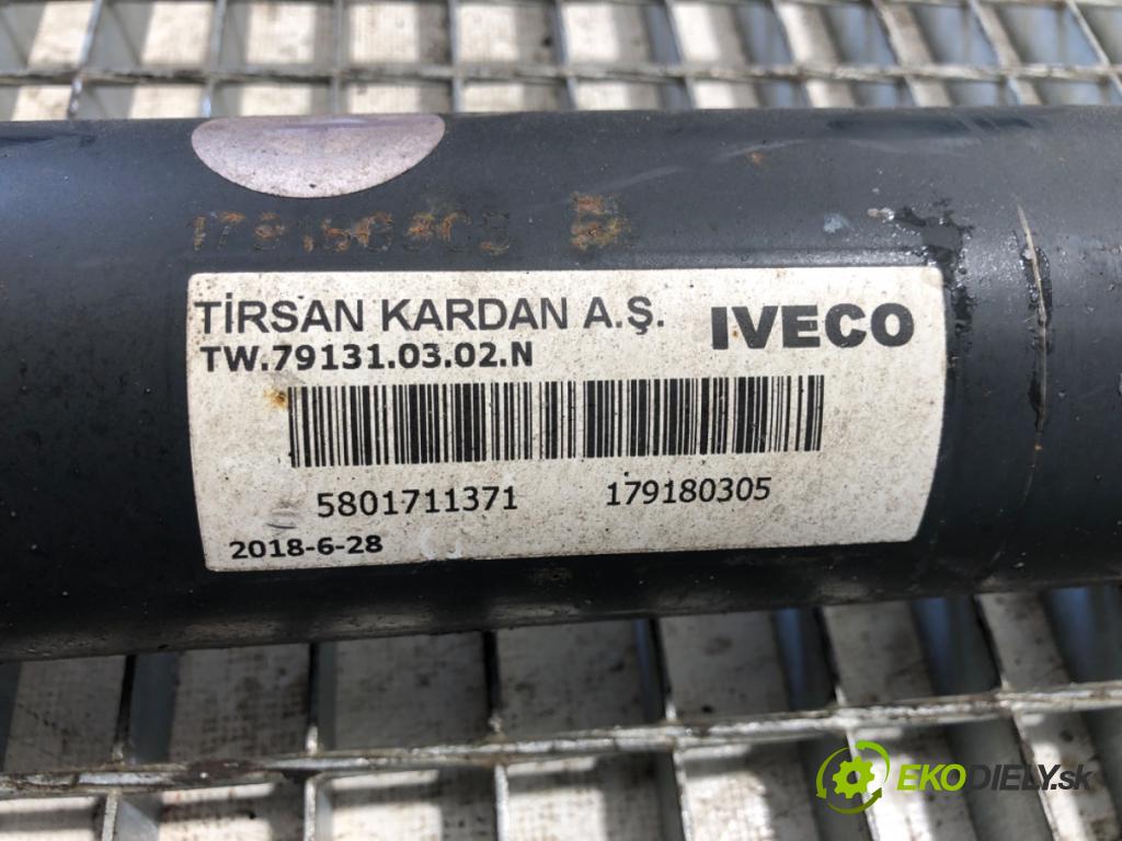 IVECO DAILY VI Skrzynia 2018 100 kW 33S14, 35S14, 35C14 2287 kardaň hřídel hnací zadní část 5801711371 (Kardanový hřídel)