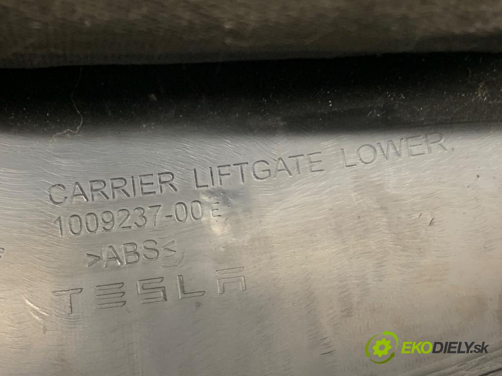 TESLA MODEL S liftback 2016 310 kW 85D AWD  tapacír dverí kufra komplet 1009237-00