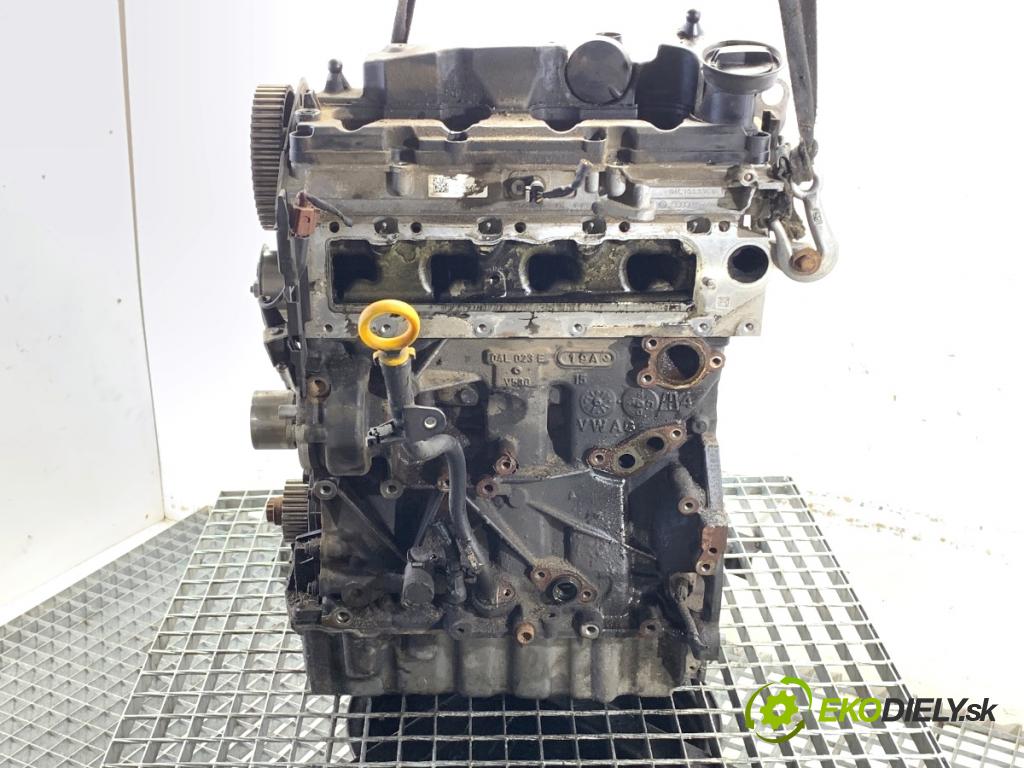 VW GOLF VII Kombi 2015 77 kW 1.6 TDI 1598 Motor CLH (Motor)
