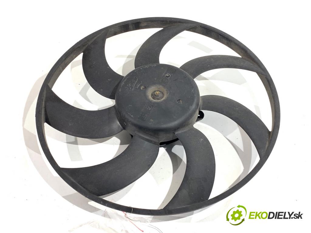 PEUGEOT 208 I liftback 2016 81 kW 1.2 THP 110 1199 ventilátor chladiče T301719 (Ventilátor)