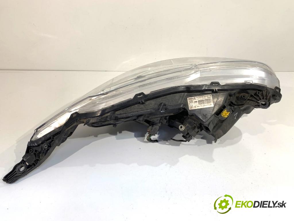 PEUGEOT 208 I liftback 2016 81 kW 1.2 THP 110 1199 Svetlomet ľavy predný 9822690480
