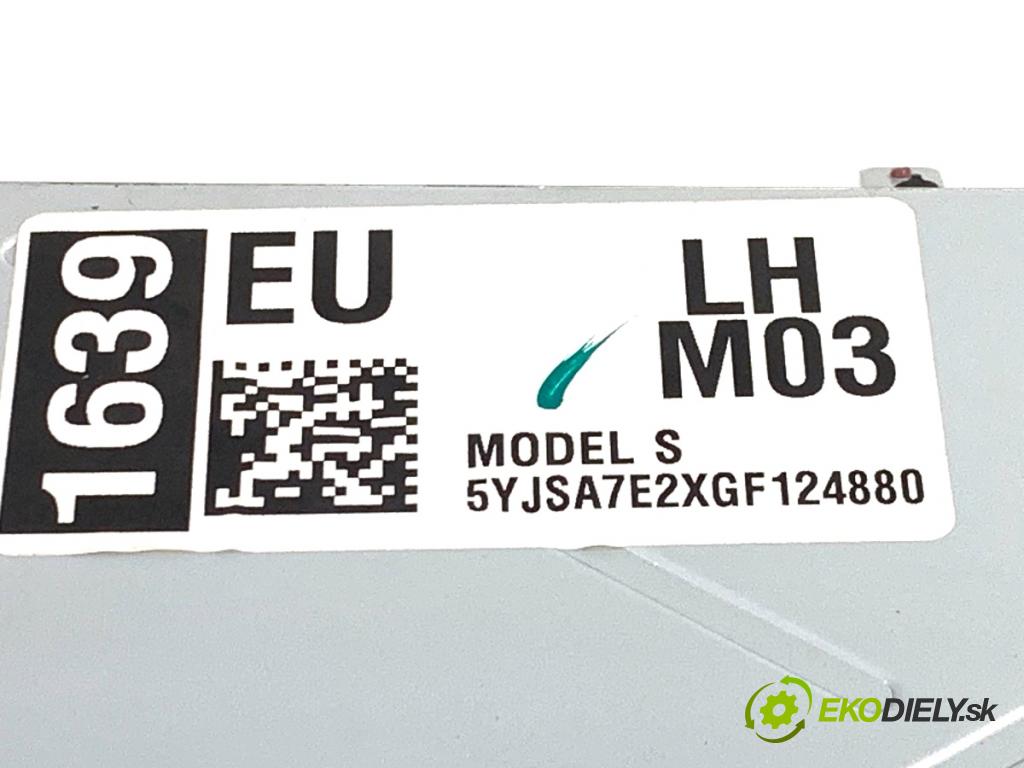 TESLA MODEL S liftback 2016 310 kW 85D AWD Dislpej obrazovka 1045006-03-A