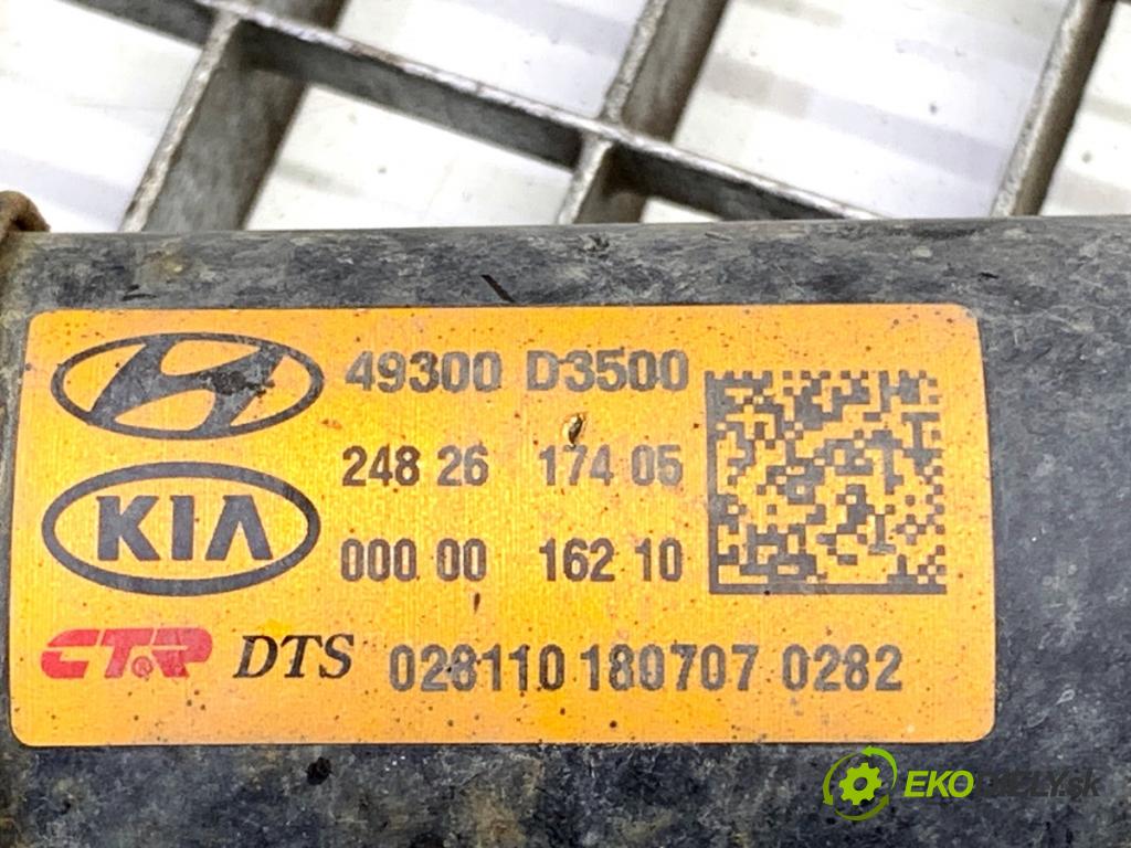 KIA SPORTAGE IV SUV 2018 136 kW 2.0 CRDi 1995 Kardaň, hriadeľ hnací zad 49300-D3500 (Kardaňový hriadeľ)