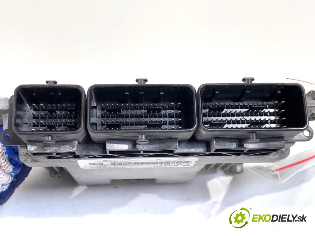 OPEL VIVARO B Autobus 2017 107 kW 1.6 CDTI (06) 1598 riadiaca jednotka Motor 237106626R (Riadiaca jednotka)