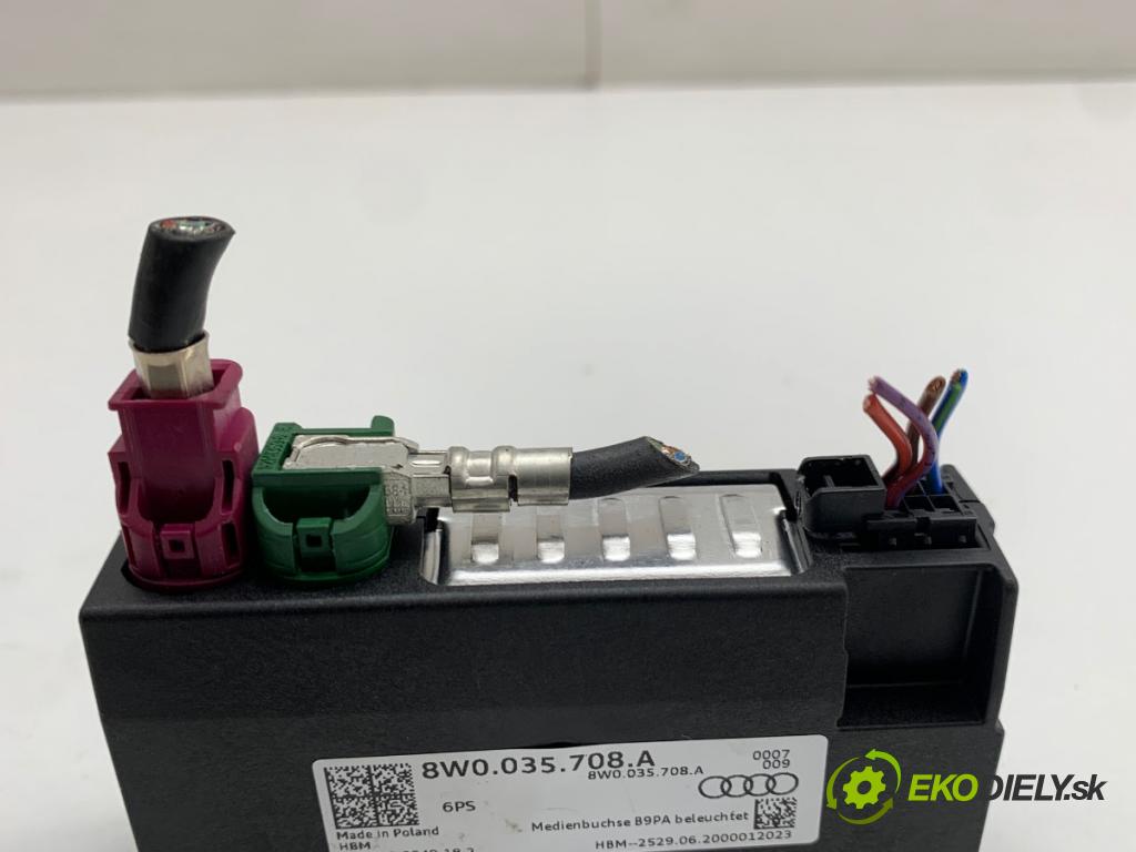 AUDI A5 F5 liftback 2020 140 kW 40 TDI 1968 HNÍZDO: USB C 8W0035708A