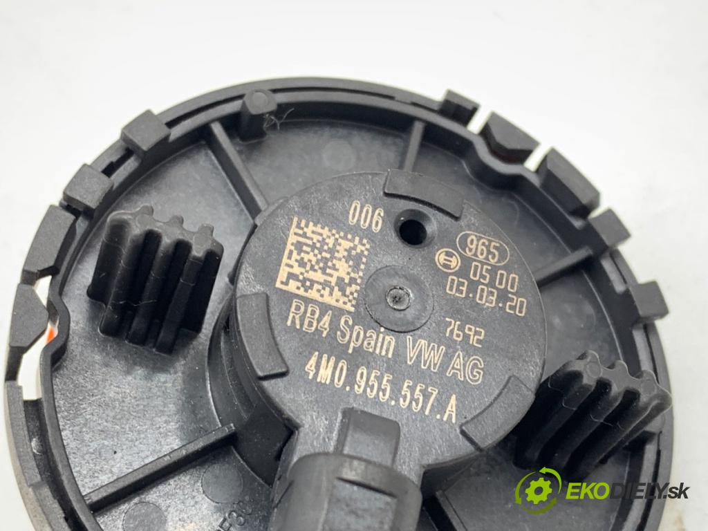 AUDI A5 F5 liftback 2020 140 kW 40 TDI 1968 snímač nárazu 4M0955557A (Snímač nárazu)