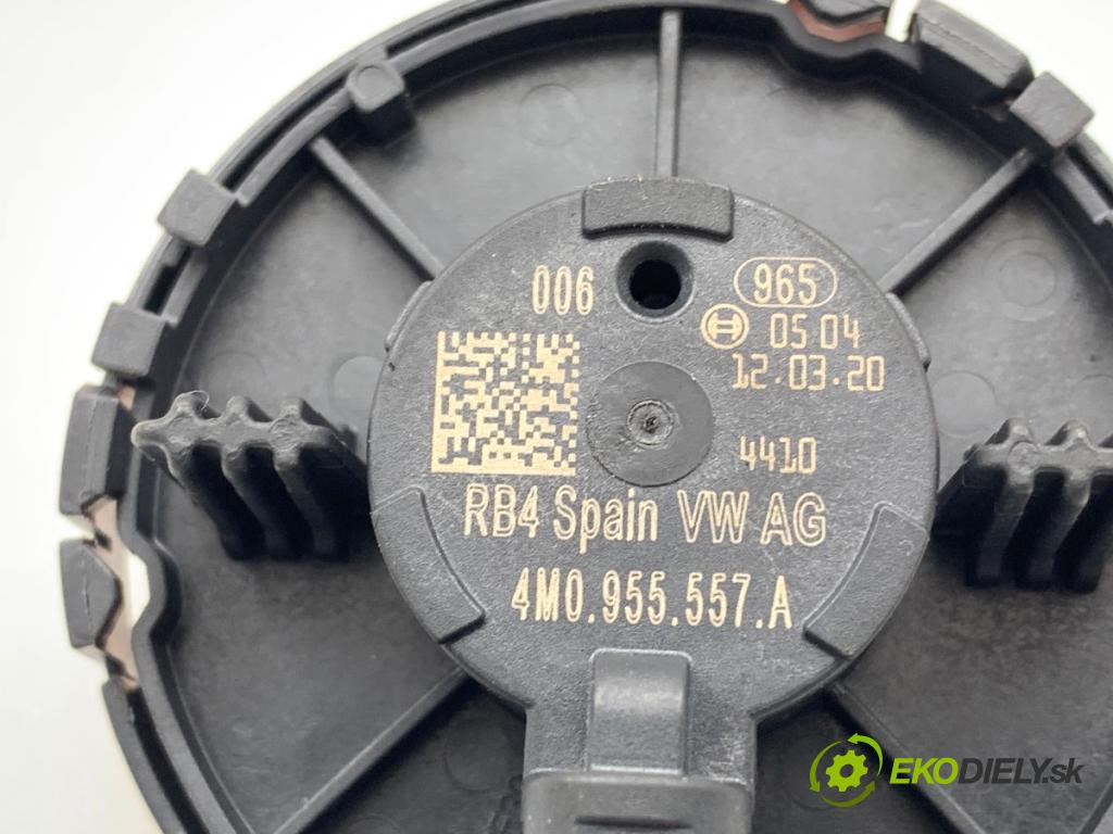 AUDI A5 F5 liftback 2020 140 kW 40 TDI 1968 snímač nárazu 4M0955557A (Snímač nárazu)