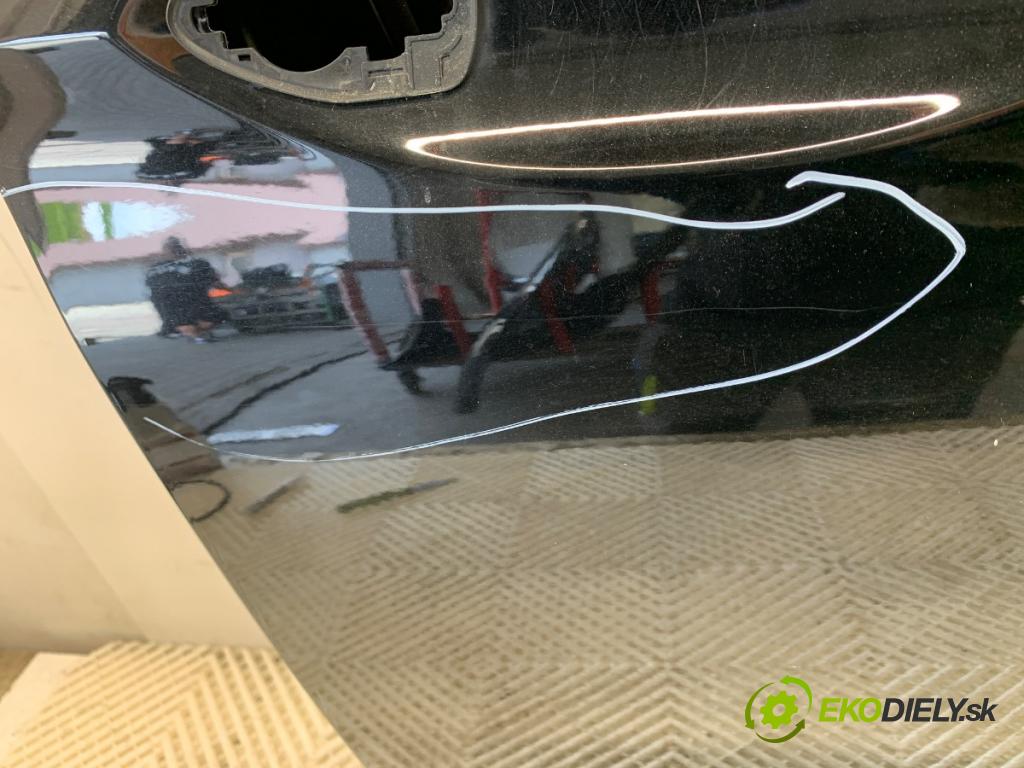 OPEL INSIGNIA B Kombi 2017 121 kW 1.5 (35) 1490 Dvere pravy predný