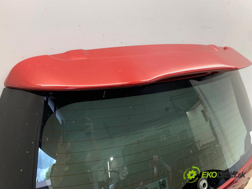 SUZUKI SX4 liftback 2019 103 kW 1.4 T (AKK 414) 1373 kapota zad ZQ5