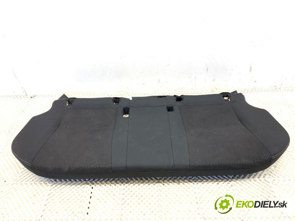 SUZUKI SX4 liftback 2019 103 kW 1.4 T (AKK 414) 1373 sedadlo druhý VLÁDA:
