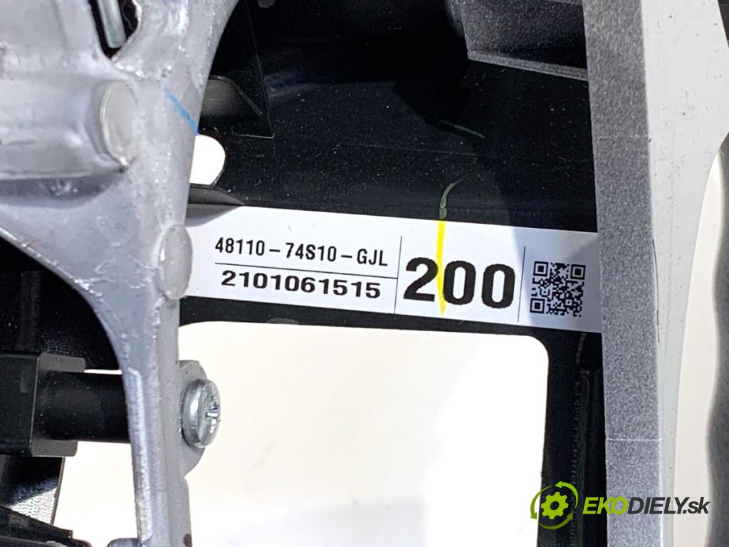 SUZUKI VITARA SUV 2021 95 kW 1.4 Hybrid (Mild Hybrid) 1373 volant 48110-74S10 (Volant)