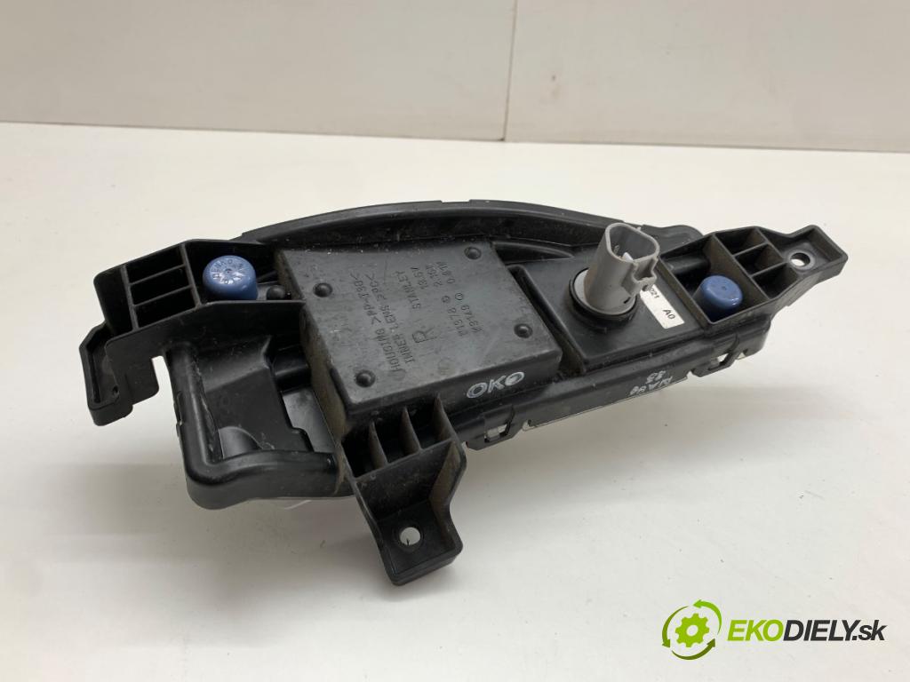 SUZUKI VITARA SUV 2021 95 kW 1.4 Hybrid (Mild Hybrid) 1373 hmlové svetlo, hmlovka pravý přední část