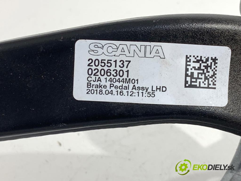 SCANIA L,P,G,R,S - series Ciągnik siodłowy 2018 331 kW S450 331 kW [450 KM] olej napędowy 2016 - 2022 12742 pedal brzdy 2055137