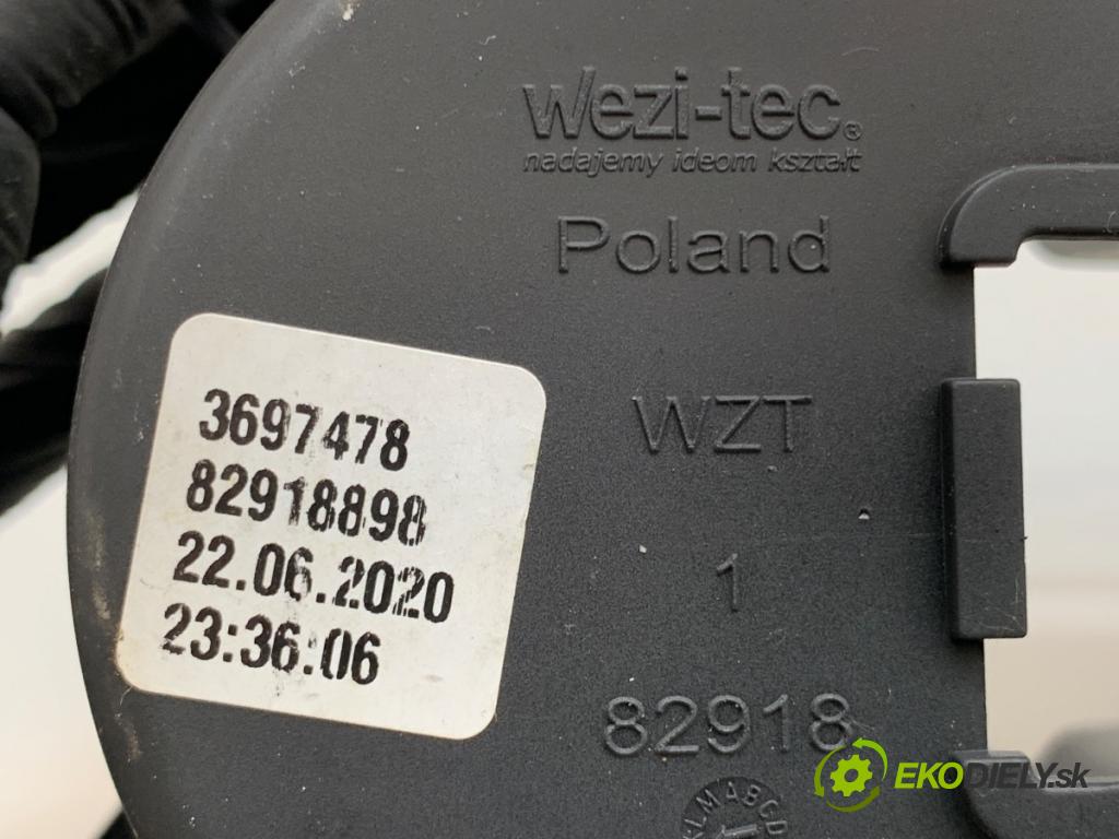 AUDI A5 F5 liftback 2020 140 kW 40 TDI 1968 držák na nápoje  (Držák nápojů)