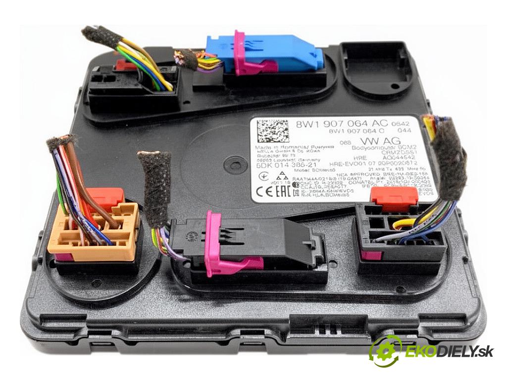 AUDI A5 F5 liftback 2020 140 kW 40 TDI 1968 Modul komfortu 8W1907064AC (Modul komfortu)