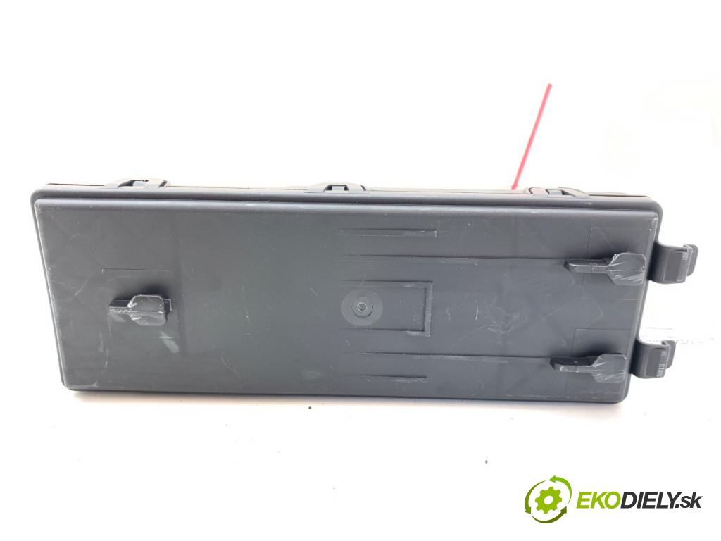 AUDI A5 F5 liftback 2020 140 kW 40 TDI 1968 modul dveří kufra 8W8959107D