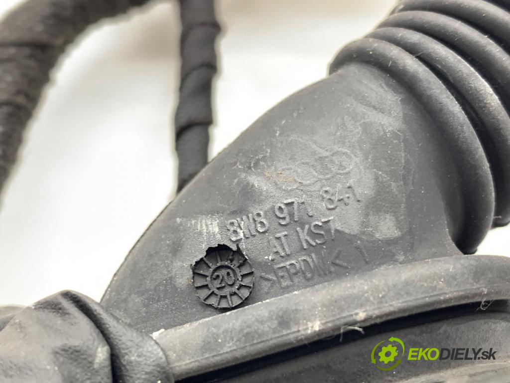 AUDI A5 F5 liftback 2020 140 kW 40 TDI 1968 káblovačka dveří kufra zadní část 8W8971841