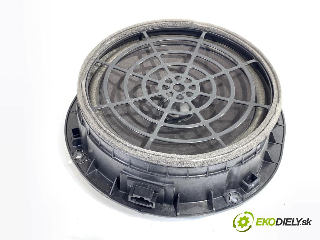 AUDI A5 F5 liftback 2020 140 kW 40 TDI 1968 reproduktory 8W9035382B 8W0035415A
