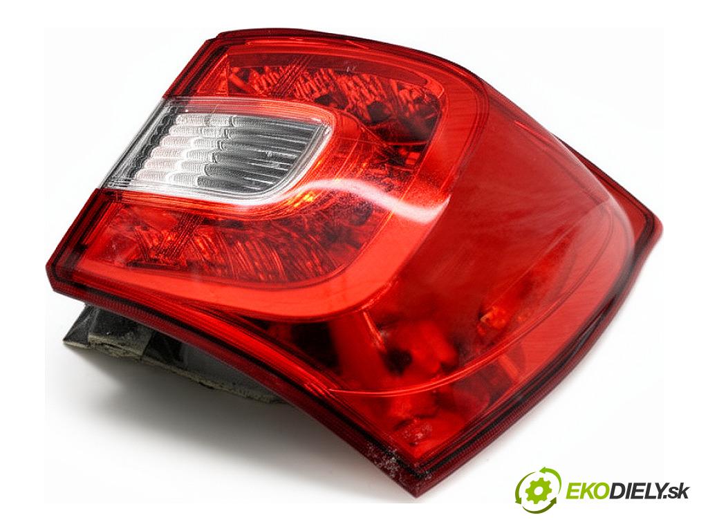 SUZUKI SX4 liftback 2019 103 kW 1.4 T (AKK 414) 1373 Svetlo pravy zad