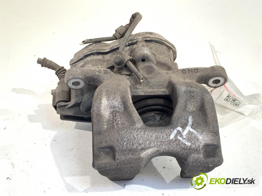 AUDI A5 F5 liftback 2020 140 kW 40 TDI 1968 brzdič třmen pravý zadní část 8W0406BL