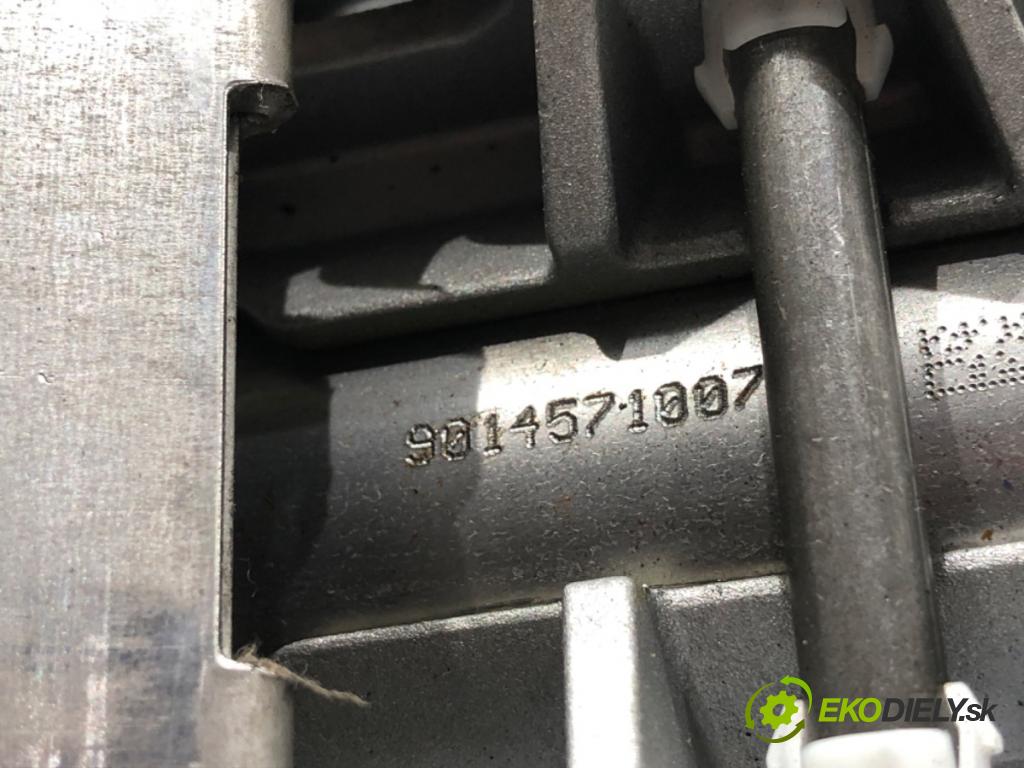 AUDI A5 F5 liftback 2020 140 kW 40 TDI 1968 hřídel tyč volantu 8W0419501E (Tyč řízení (volantu))