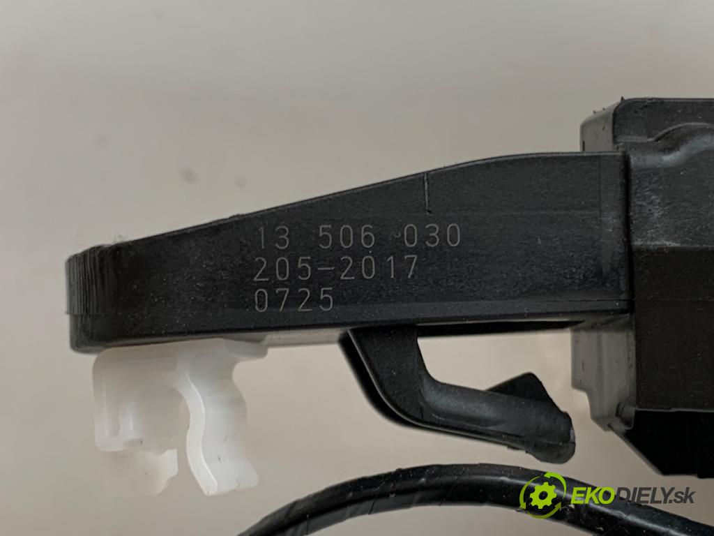 OPEL INSIGNIA B Kombi 2017 121 kW 1.5 (35) 1490 klika vnejší pravý přední část