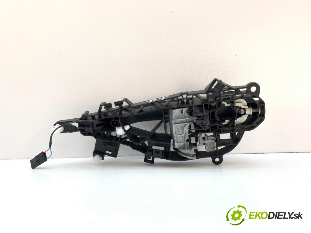 OPEL INSIGNIA B Kombi 2017 121 kW 1.5 (35) 1490 klika vnejší pravý zadní část