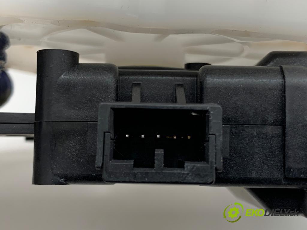 SUZUKI VITARA SUV 2021 95 kW 1.4 Hybrid (Mild Hybrid) 1373 motor topení 113800-3480