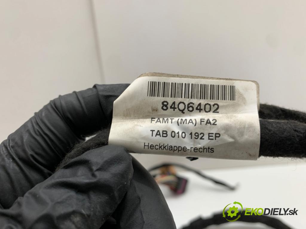 AUDI Q3 I SUV 2016 147 kW 2.0 TFSI quattro 1984 Káblovačka dverí kufra zad 8U0971148DR