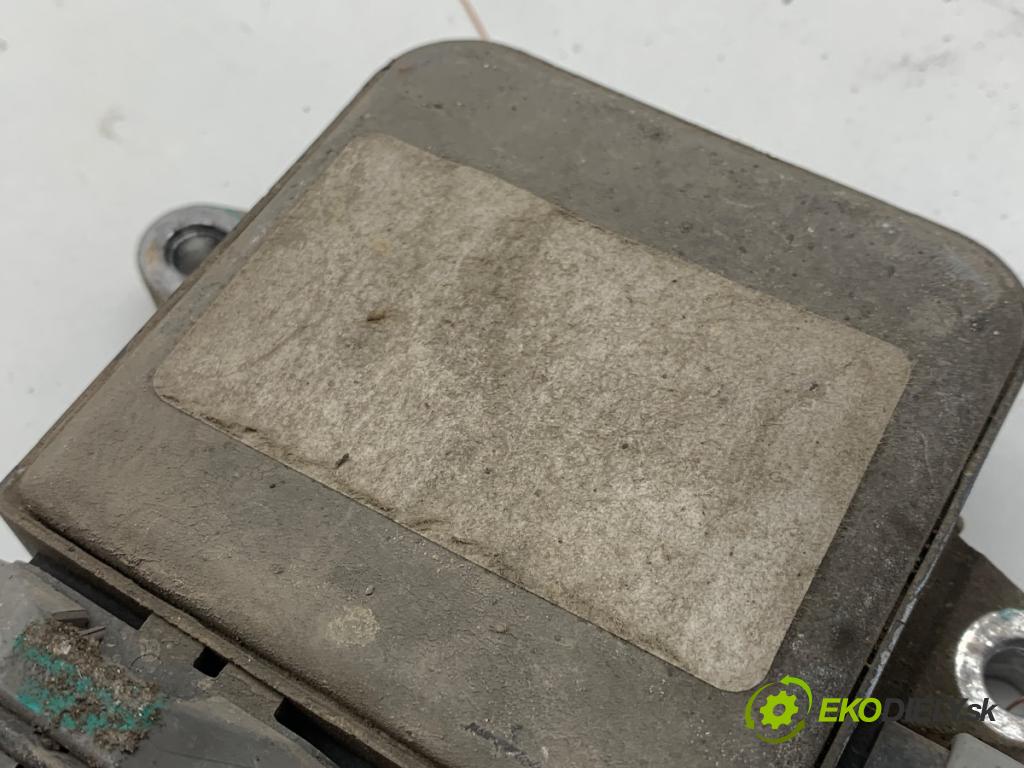 TESLA MODEL S liftback 2016 310 kW 85D AWD Modul ventilátora