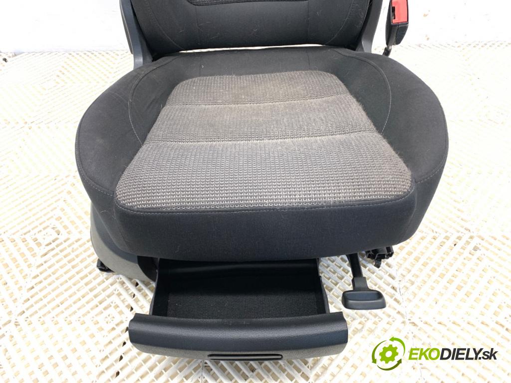 VW SHARAN nadwozie wielkoprzestrzenne (MPV) 2014 103 kW 2.0 TDI 1968 Sedadlo pravy predný