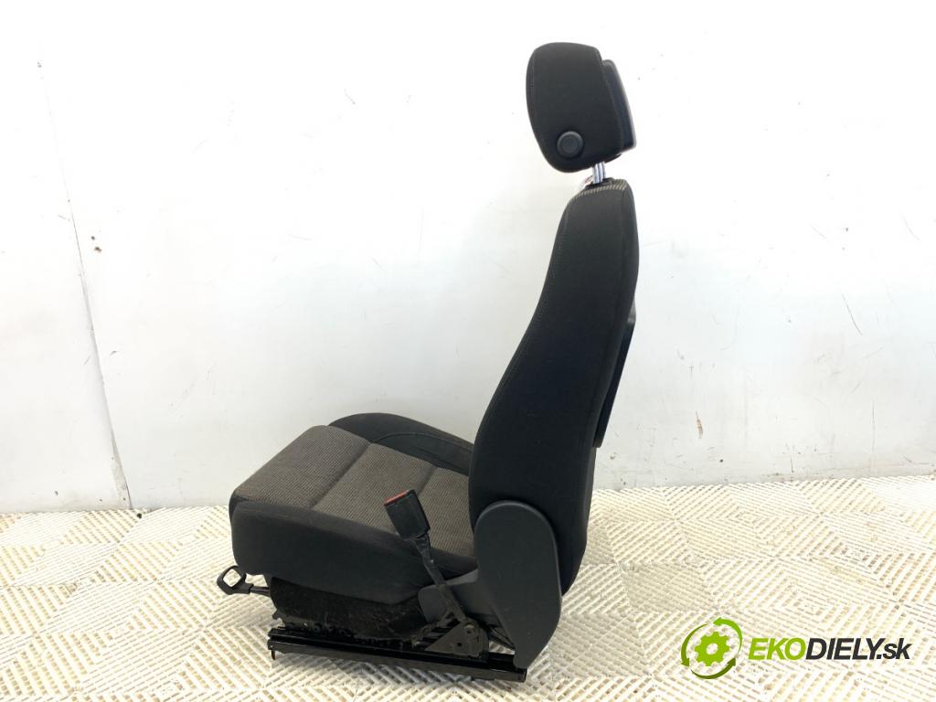 VW SHARAN nadwozie wielkoprzestrzenne (MPV) 2014 103 kW 2.0 TDI 1968 Sedadlo pravy predný