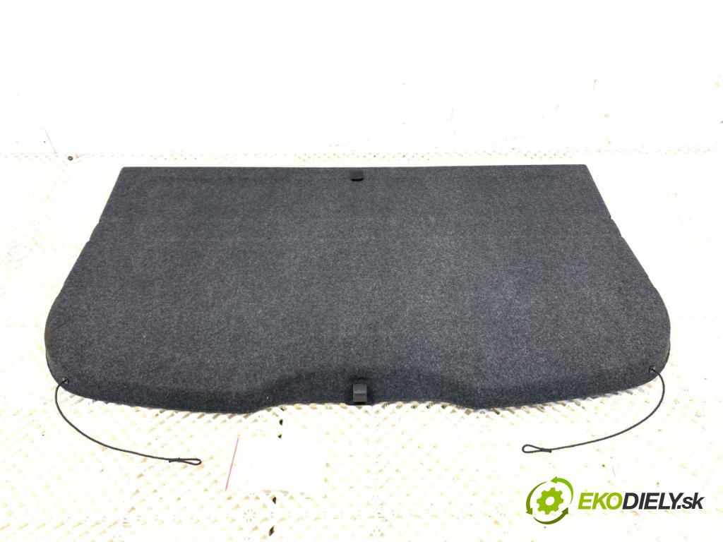 SUZUKI SX4 liftback 2019 103 kW 1.4 T (AKK 414) 1373 pláto zadní část 88910-61M01