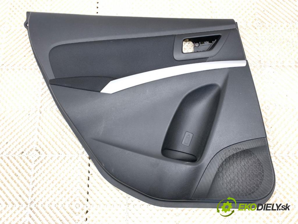 SUZUKI SX4 liftback 2019 103 kW 1.4 T (AKK 414) 1373 ča dveře levý zadní část 