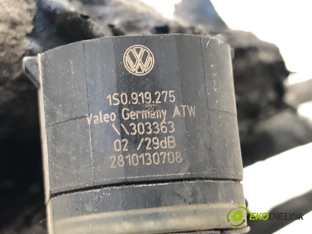 VW PASSAT B7 sedan 2013 103 kW 2.0 TDI 1968 káblovačka PDC zadní část 3AE971104D 1S0919275