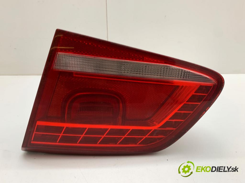 VW PASSAT B7 sedan 2013 103 kW 2.0 TDI 1968 světlo pravý zadní část vnitřní 
