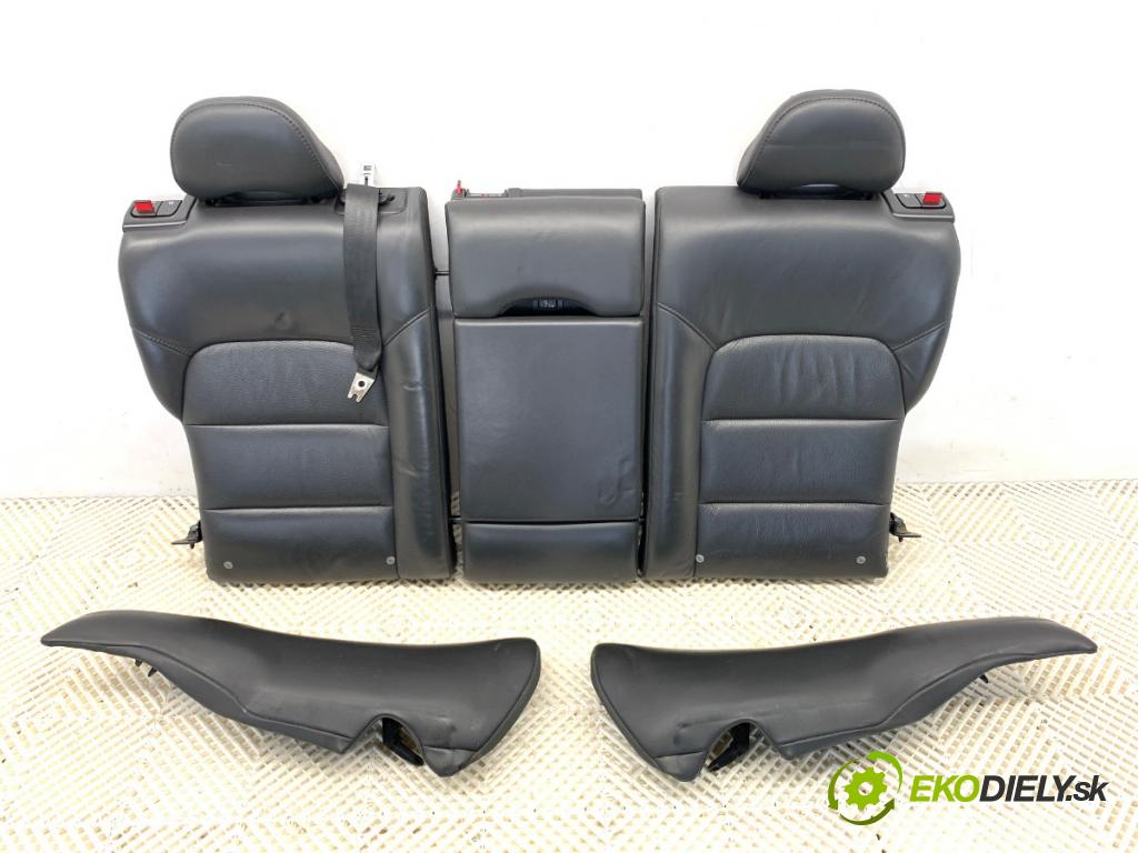 VOLVO V70 III Kombi 2010 170 kW 2.5 T 2521 sedadlo druhý VLÁDA: