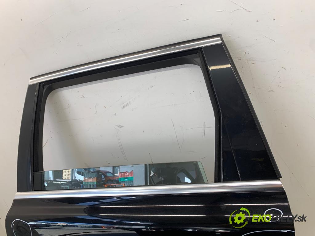 VOLVO V70 III Kombi 2010 170 kW 2.5 T 2521 Dvere ľavy zad 019