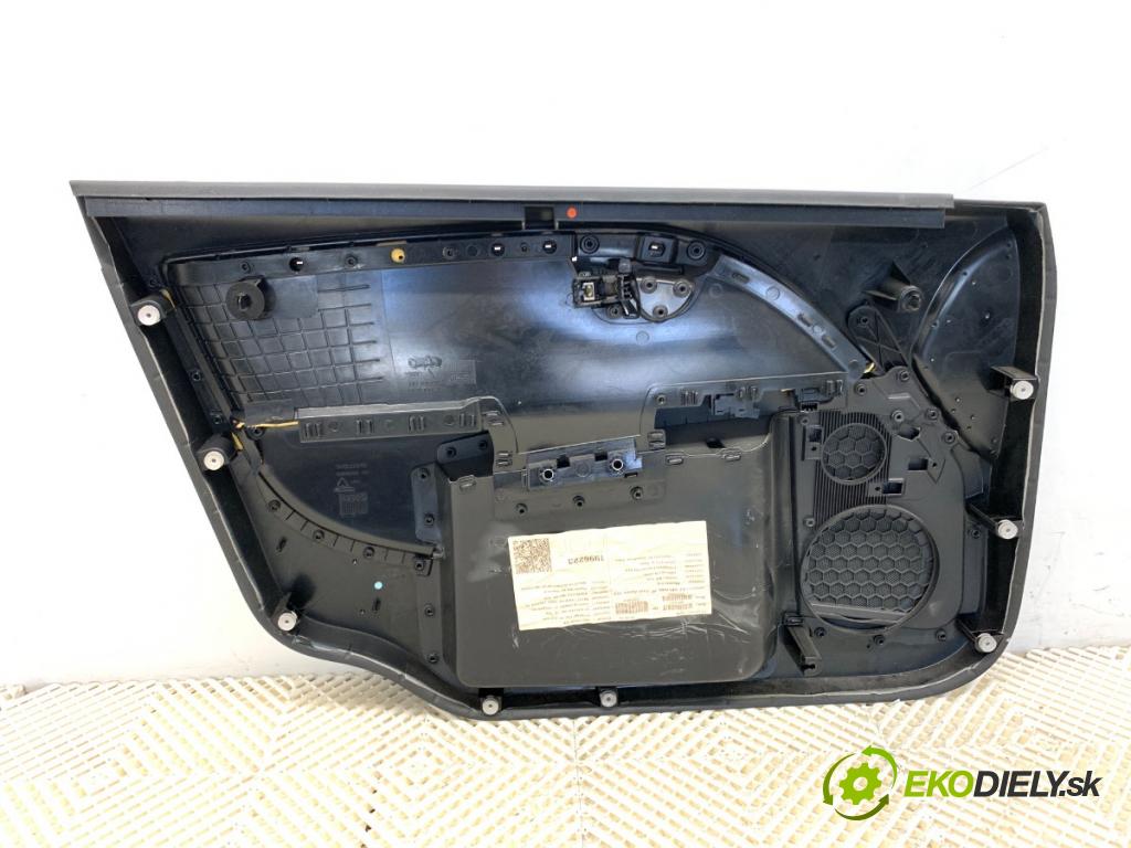 VOLVO V70 III Kombi 2010 170 kW 2.5 T 2521 čalúnenie Dvere pravy predný