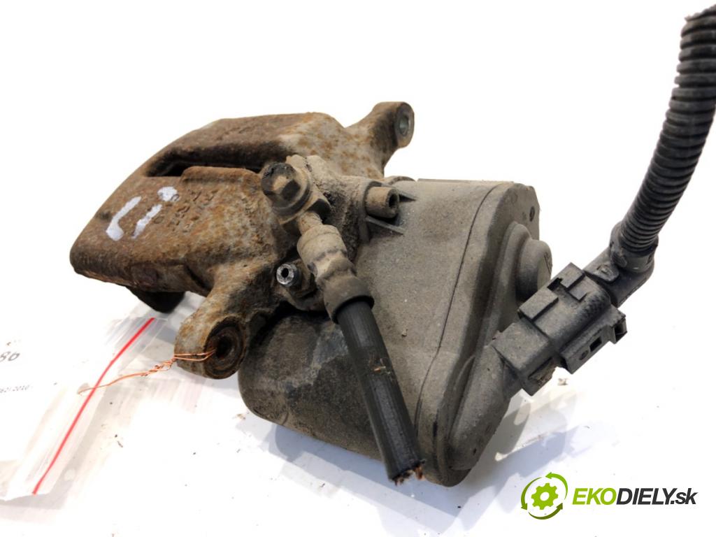 VW PASSAT B7 sedan 2013 103 kW 2.0 TDI 1968 Brzdič strmeň ľavy zad