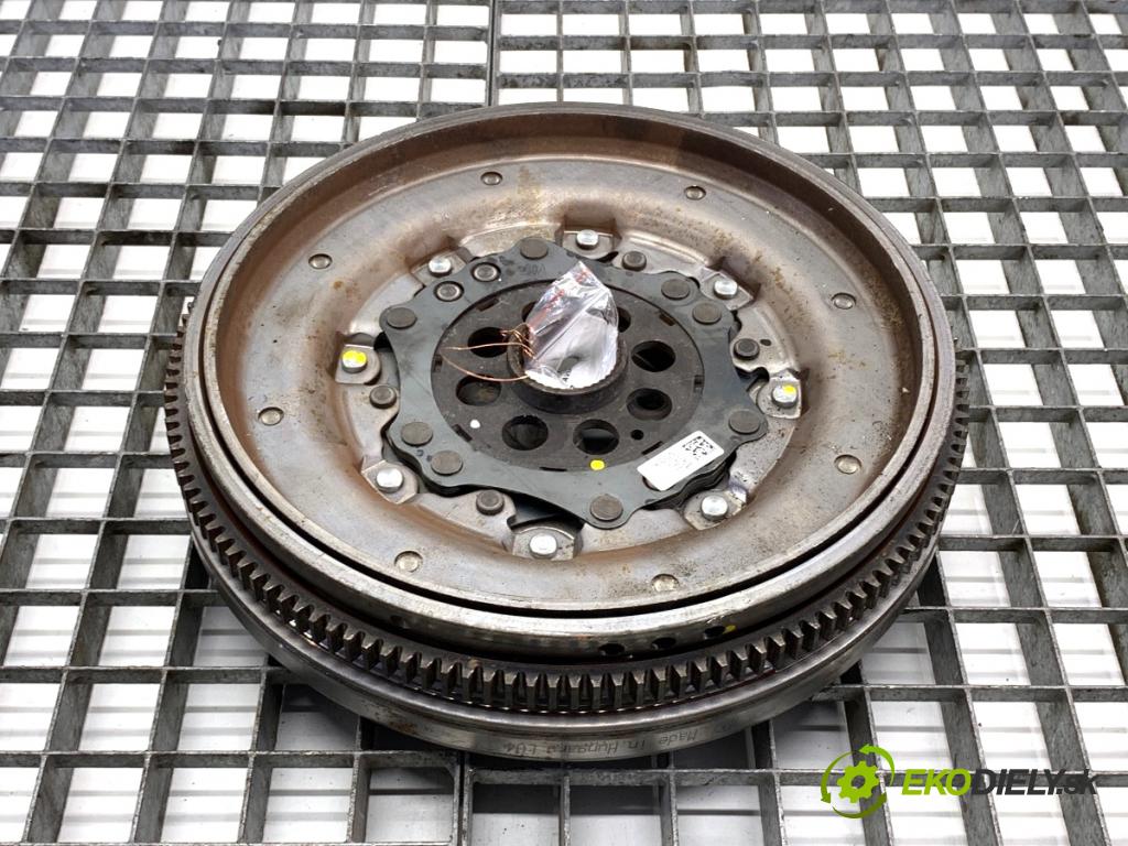 SKODA OCTAVIA IV Kombi 2023 110 kW 2.0 TDI 1968 koleso dvojhmota 05L105266K
